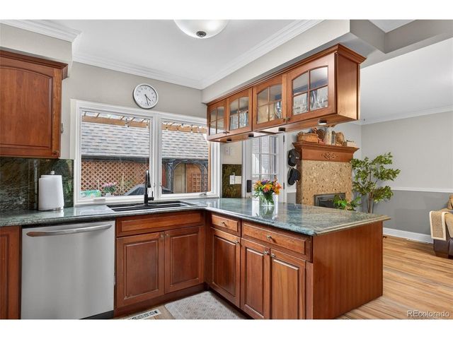 8135 E Phillips Cir, Centennial, CO 80112