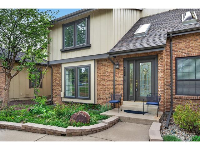 8135 E Phillips Cir, Centennial, CO 80112