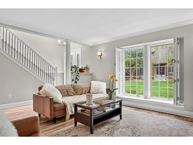 8135 E Phillips Cir, Centennial, CO 80112