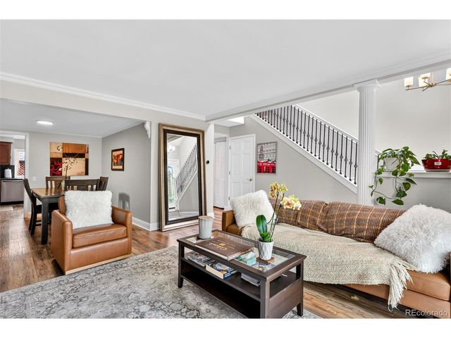 8135 E Phillips Cir, Centennial, CO 80112
