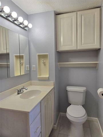 1525 Ramada Drive 1525, Houston, TX 77062