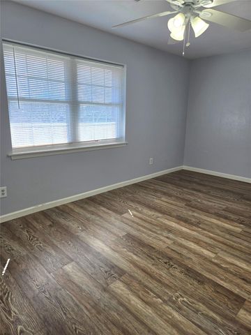 1525 Ramada Drive 1525, Houston, TX 77062