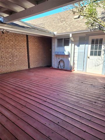 1525 Ramada Drive 1525, Houston, TX 77062