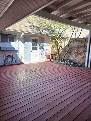 1525 Ramada Drive 1525, Houston, TX 77062