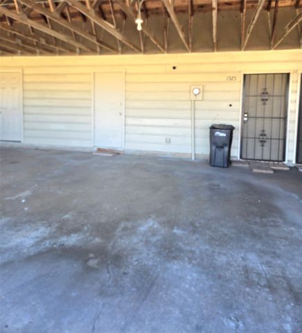 1525 Ramada Drive 1525, Houston, TX 77062