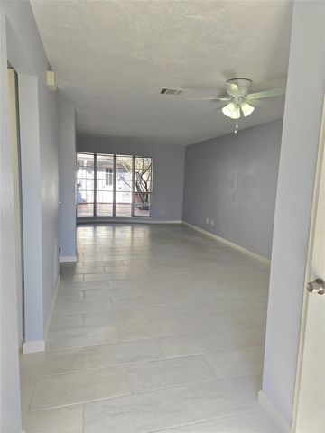 1525 Ramada Drive 1525, Houston, TX 77062