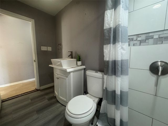 3520 Colcord Avenue, Waco, TX 76707