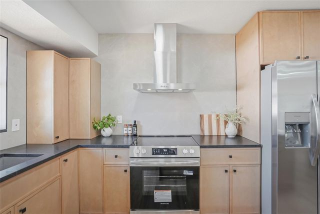 4024 BELL AVENUE, Sarasota, FL 34231