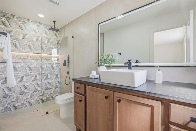 4024 BELL AVENUE, Sarasota, FL 34231