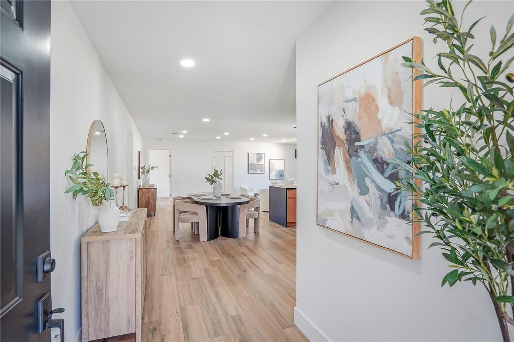 Image 2 of property listing at 4024 BELL AVENUE, Sarasota, FL 34231