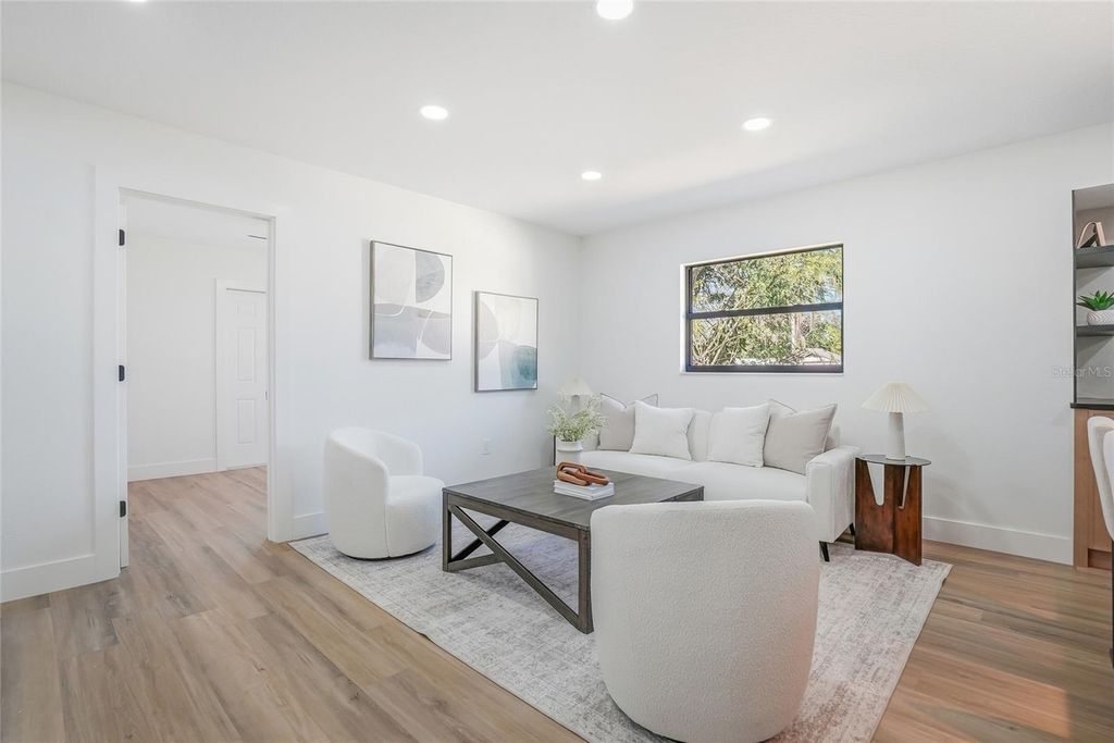 Image 15 of property listing at 4024 BELL AVENUE, Sarasota, FL 34231