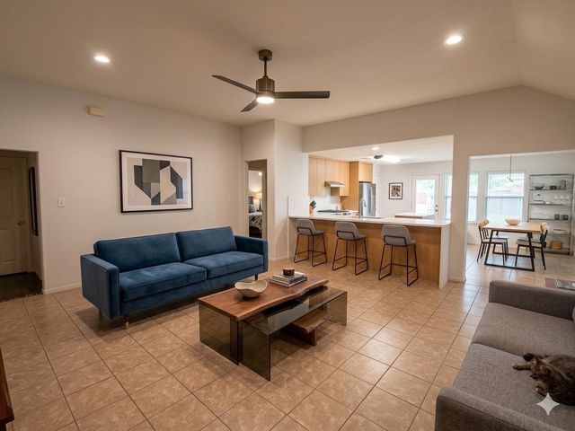 11916 Palmsprings Drive, Houston, TX 77034