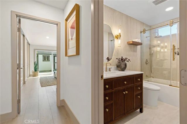 418 W Carol, Santa Ana, CA 92707