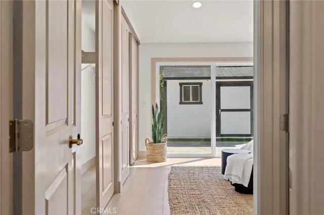 418 W Carol, Santa Ana, CA 92707