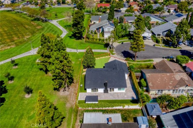 418 W Carol, Santa Ana, CA 92707