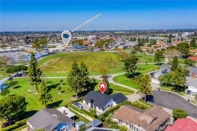 418 W Carol, Santa Ana, CA 92707