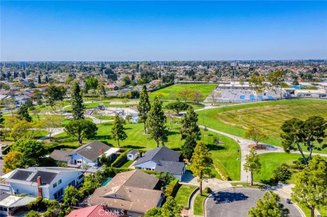 418 W Carol, Santa Ana, CA 92707