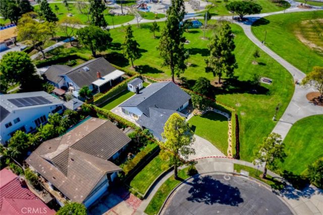 418 W Carol, Santa Ana, CA 92707