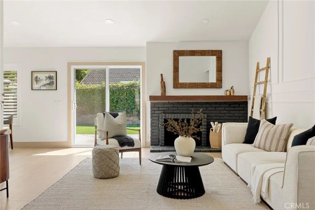 418 W Carol, Santa Ana, CA 92707