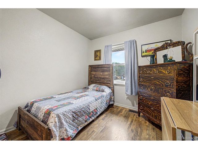381 El Paso Ct, Denver, CO 80221