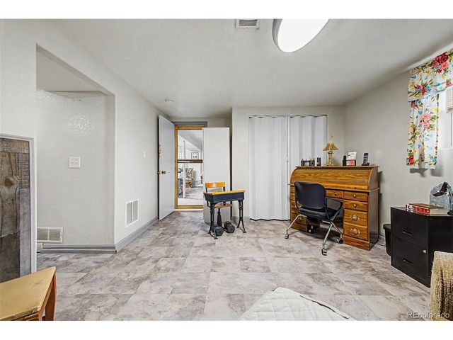 381 El Paso Ct, Denver, CO 80221