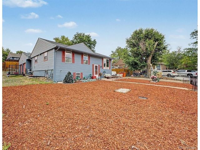 381 El Paso Ct, Denver, CO 80221