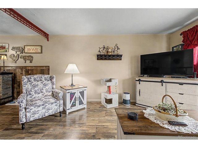 381 El Paso Ct, Denver, CO 80221
