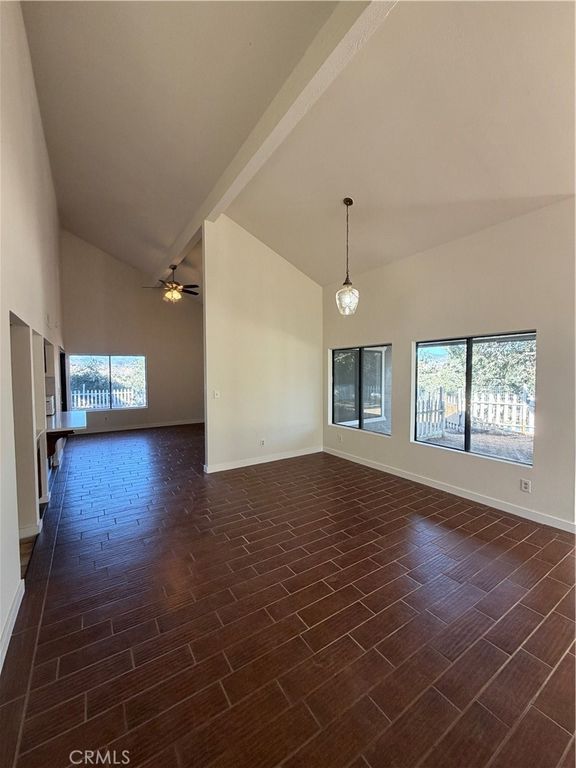Image 10 of property listing at 29642 Hart Oaks Drive, Keene, CA 93531