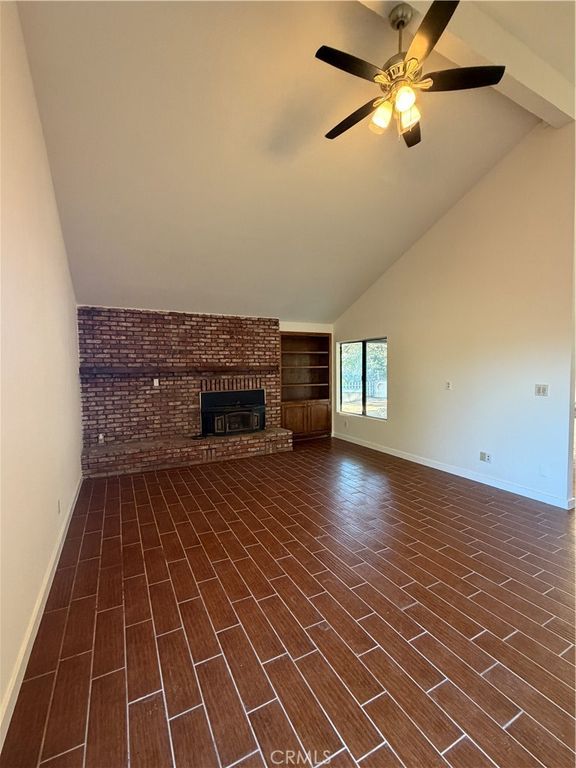 Image 14 of property listing at 29642 Hart Oaks Drive, Keene, CA 93531