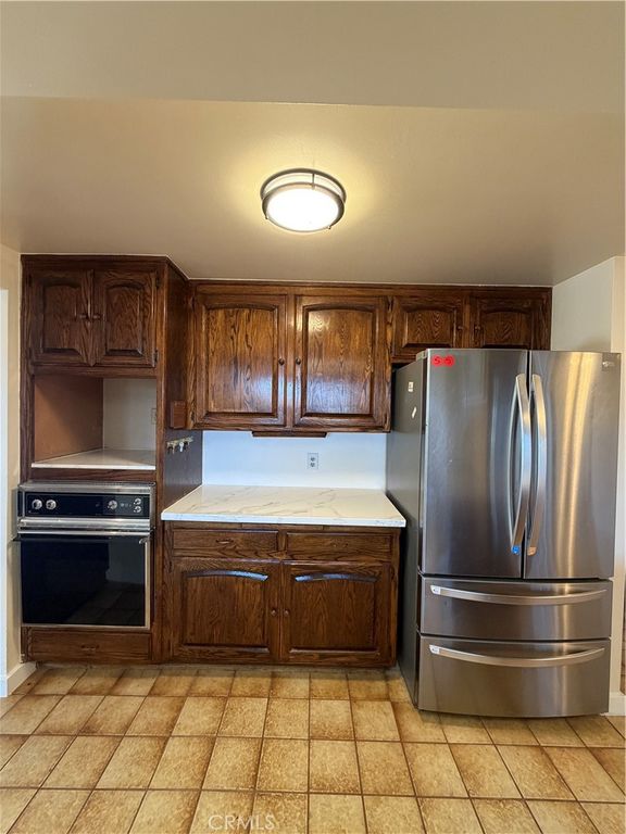 Image 16 of property listing at 29642 Hart Oaks Drive, Keene, CA 93531