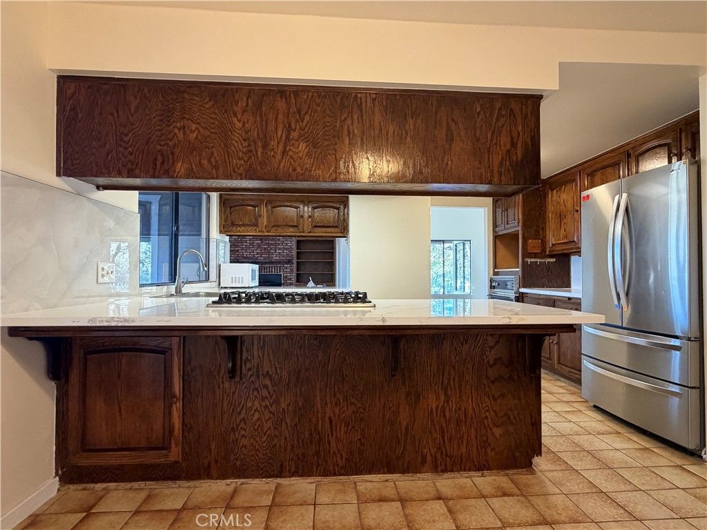 Image 18 of property listing at 29642 Hart Oaks Drive, Keene, CA 93531