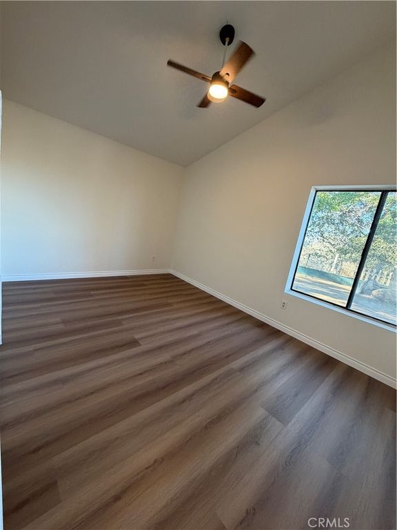 Image 24 of property listing at 29642 Hart Oaks Drive, Keene, CA 93531