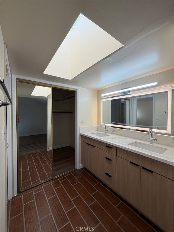 Image 34 of property listing at 29642 Hart Oaks Drive, Keene, CA 93531
