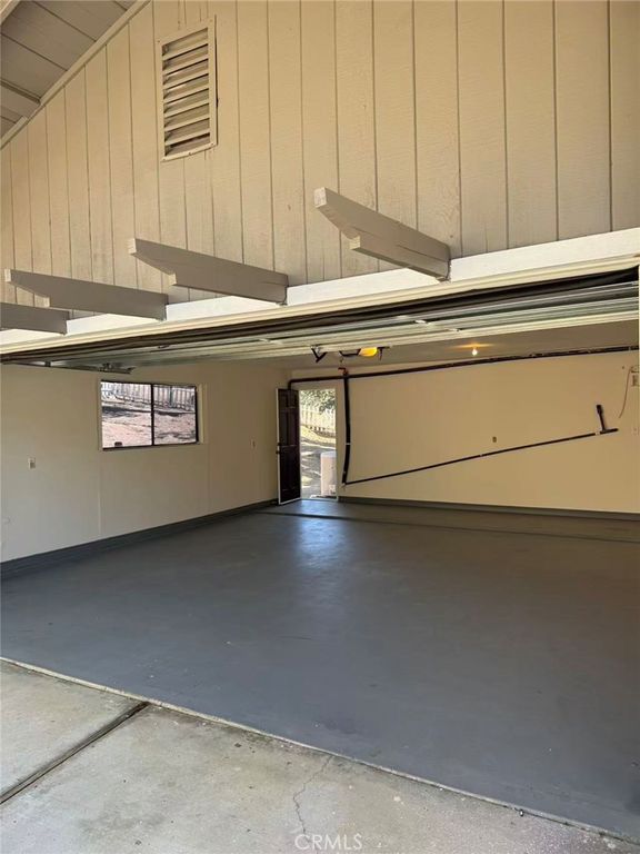 Image 40 of property listing at 29642 Hart Oaks Drive, Keene, CA 93531