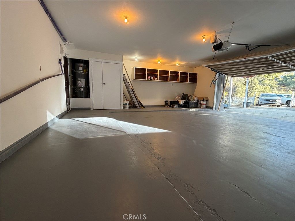 Image 42 of property listing at 29642 Hart Oaks Drive, Keene, CA 93531