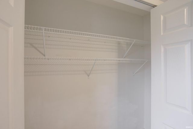 3305 N Stockwell Road, Evansville, IN 47715