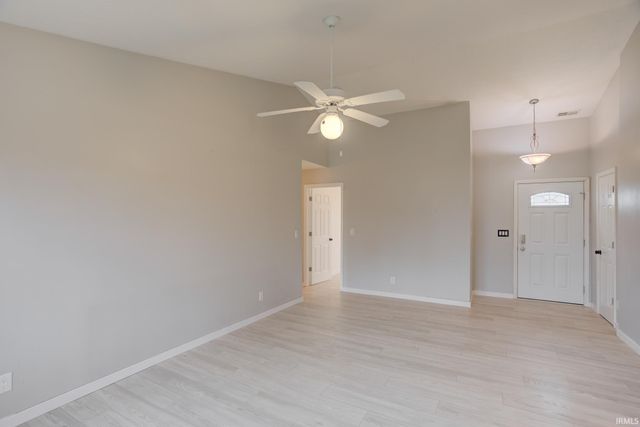 3305 N Stockwell Road, Evansville, IN 47715