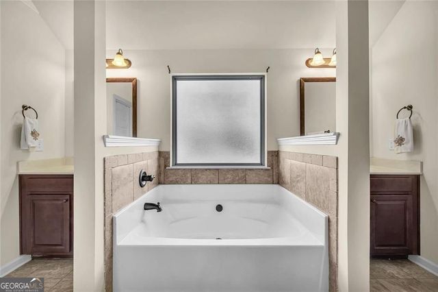 4548 Woodgate Hill Trail, Snellville, GA 30039