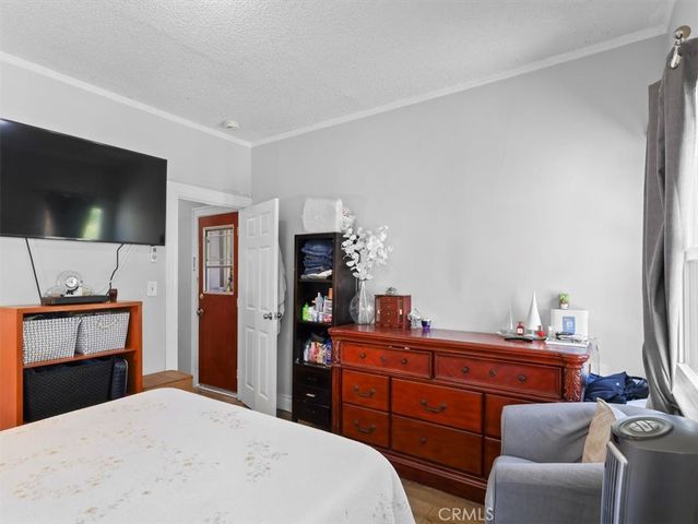 2245 W 27th Street, Los Angeles, CA 90018