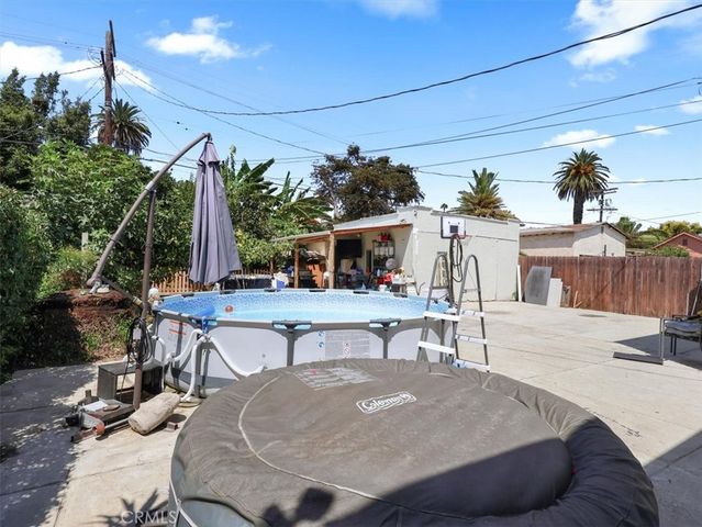 2245 W 27th Street, Los Angeles, CA 90018