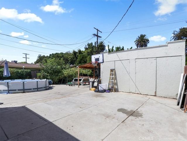 2245 W 27th Street, Los Angeles, CA 90018