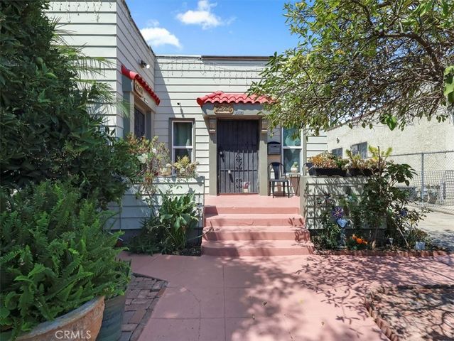 2245 W 27th Street, Los Angeles, CA 90018