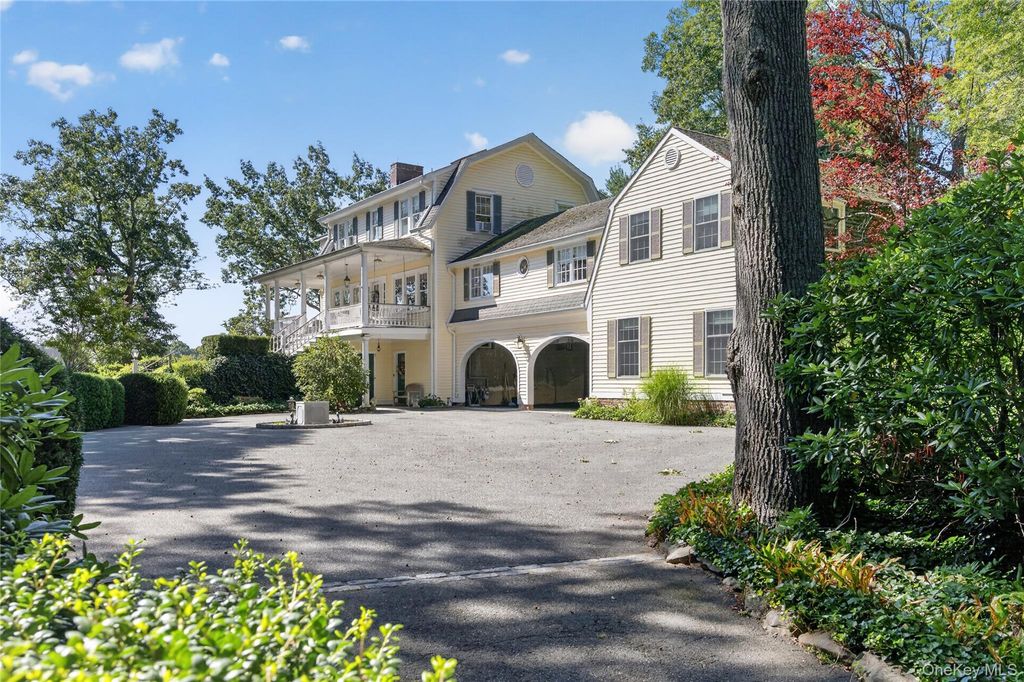 10 Holden Lane, Bayville, NY 11709 — photo 3