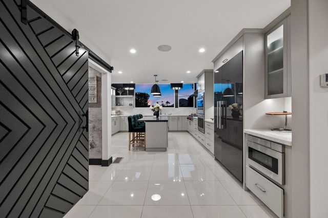 48365 Alan Circle, Palm Desert, CA 92260