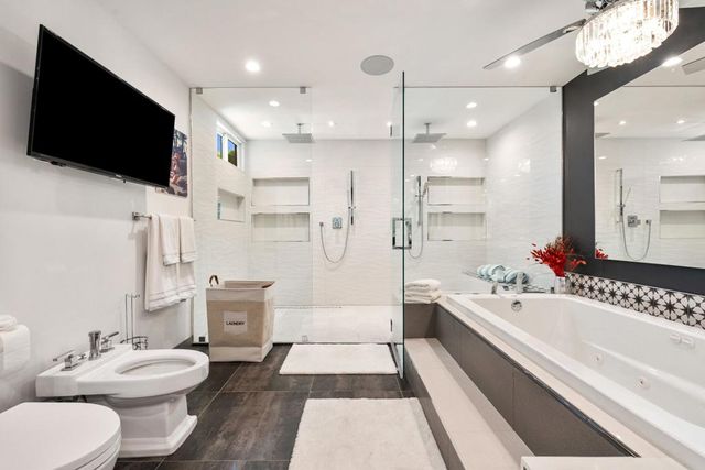 48365 Alan Circle, Palm Desert, CA 92260