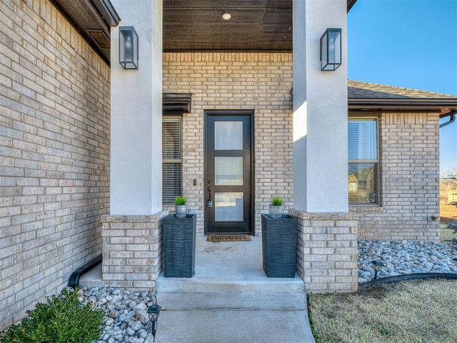 2025 Aminas Way, Yukon, OK 73099