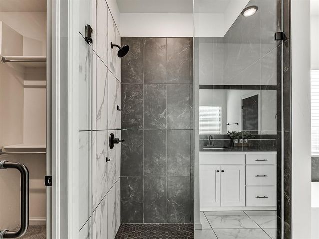 2025 Aminas Way, Yukon, OK 73099