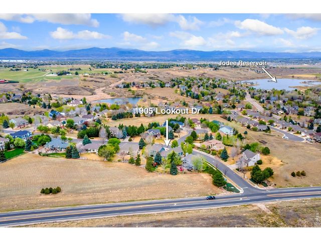 1905 Lookout Dr, Windsor, CO 80550