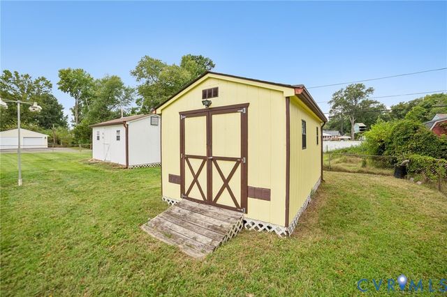 4813 Gilmour Rd, Sandston, VA 23150