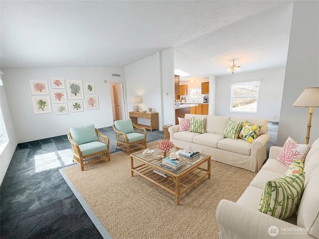 100 Leisure Drive, Aberdeen, WA 98520